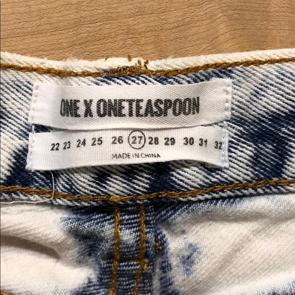 One Teaspoon (Bonitas) shorts - Picture 4 of 4